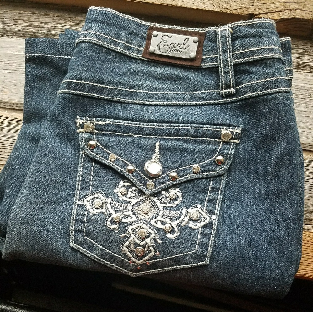 EARL JEANS